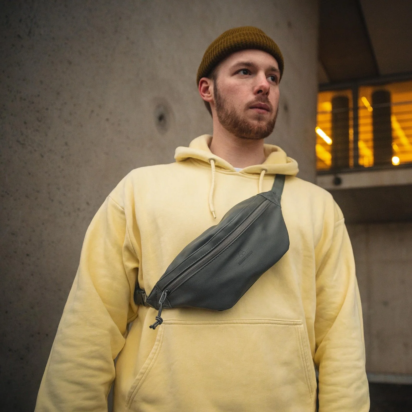 Bauchtasche "Toni" Kunstleder - Image 9