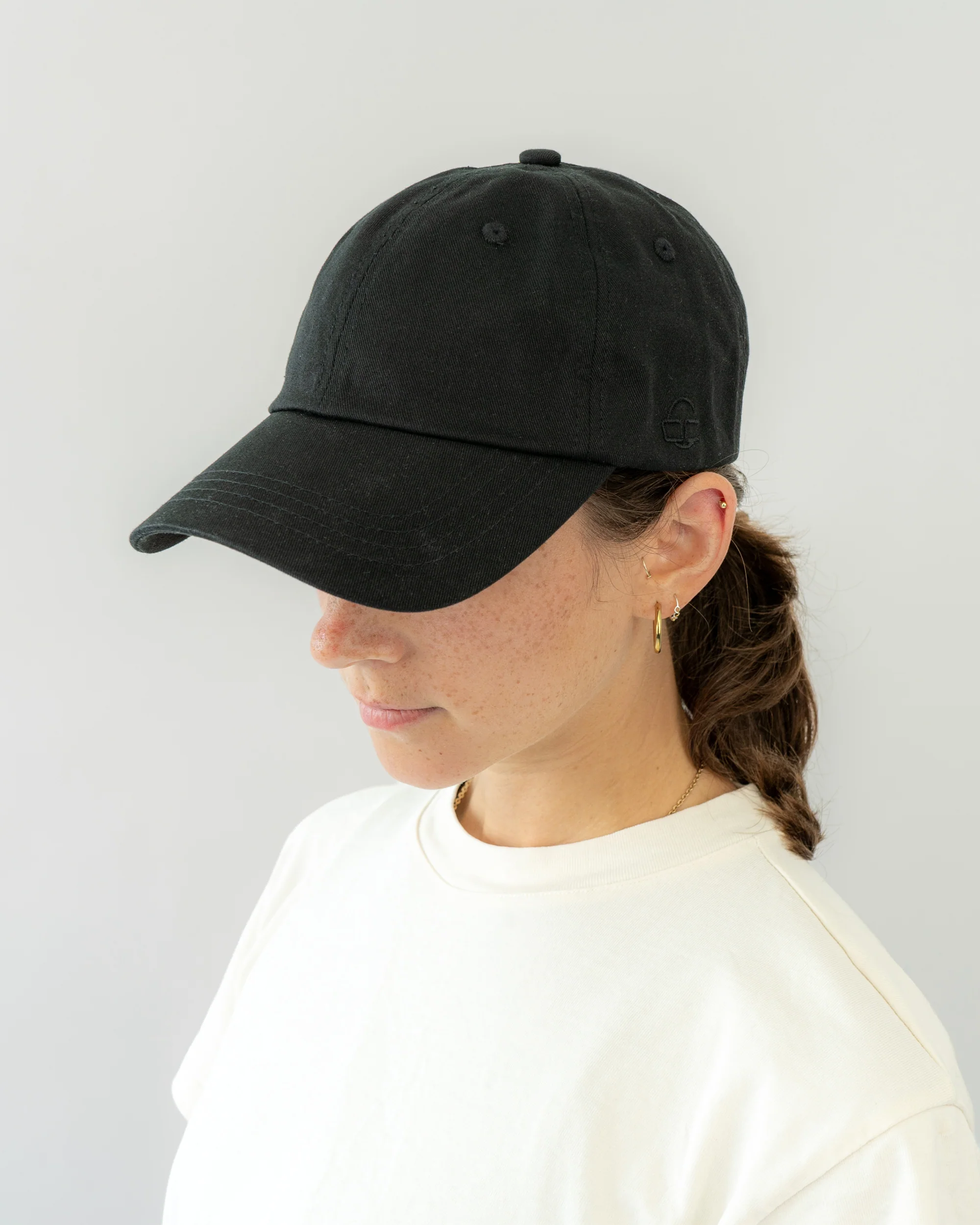 Cap "Jen" - Image 6
