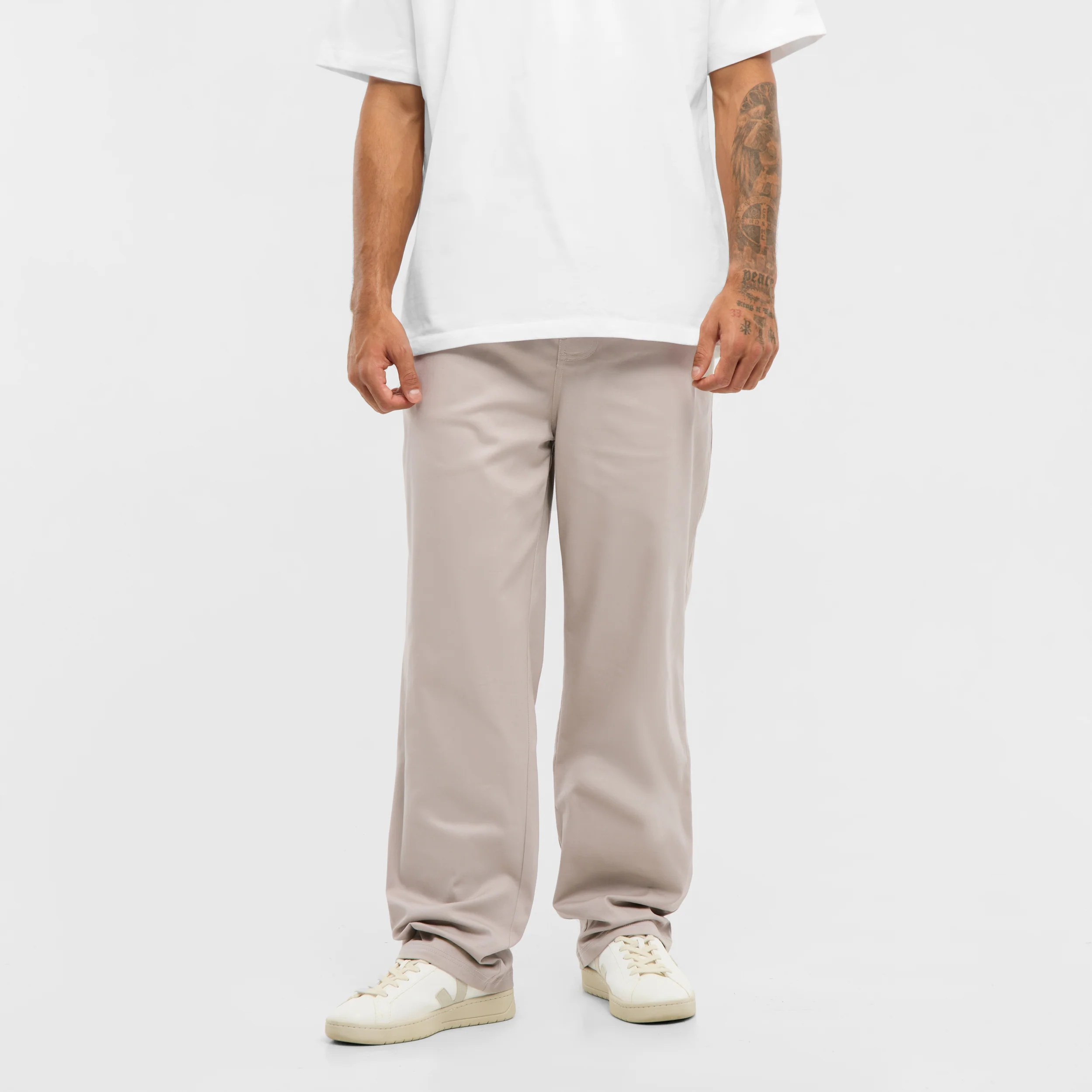 Relaxed Chino Hose "Ari" - Image 24