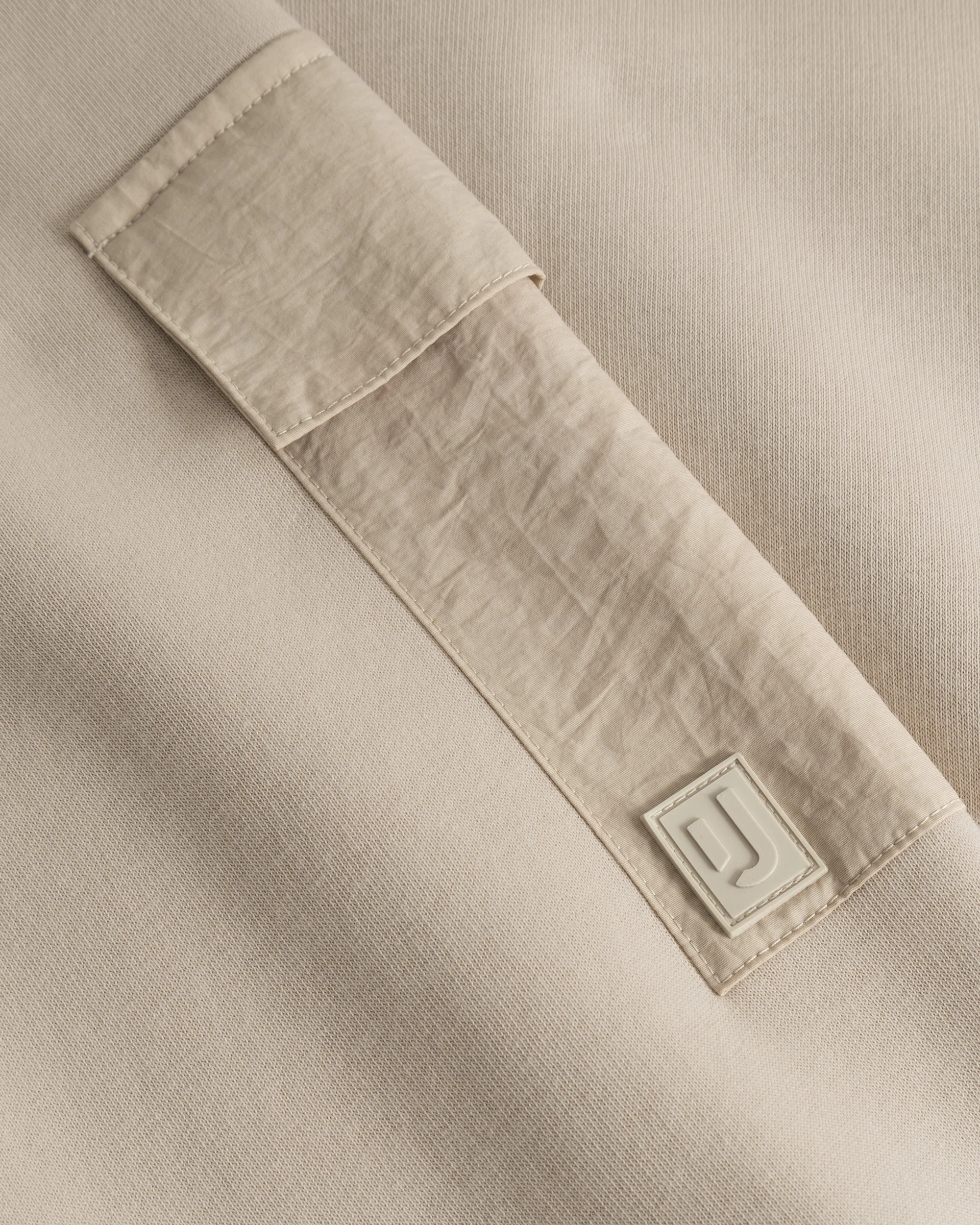 Cropped Hoodie "Carly" - Image 8