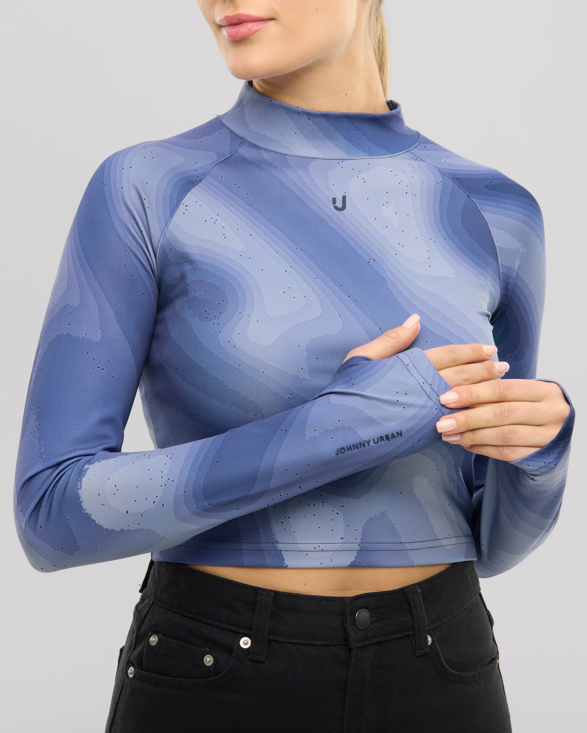 Cropped Longsleeve "Amber" - Image 11