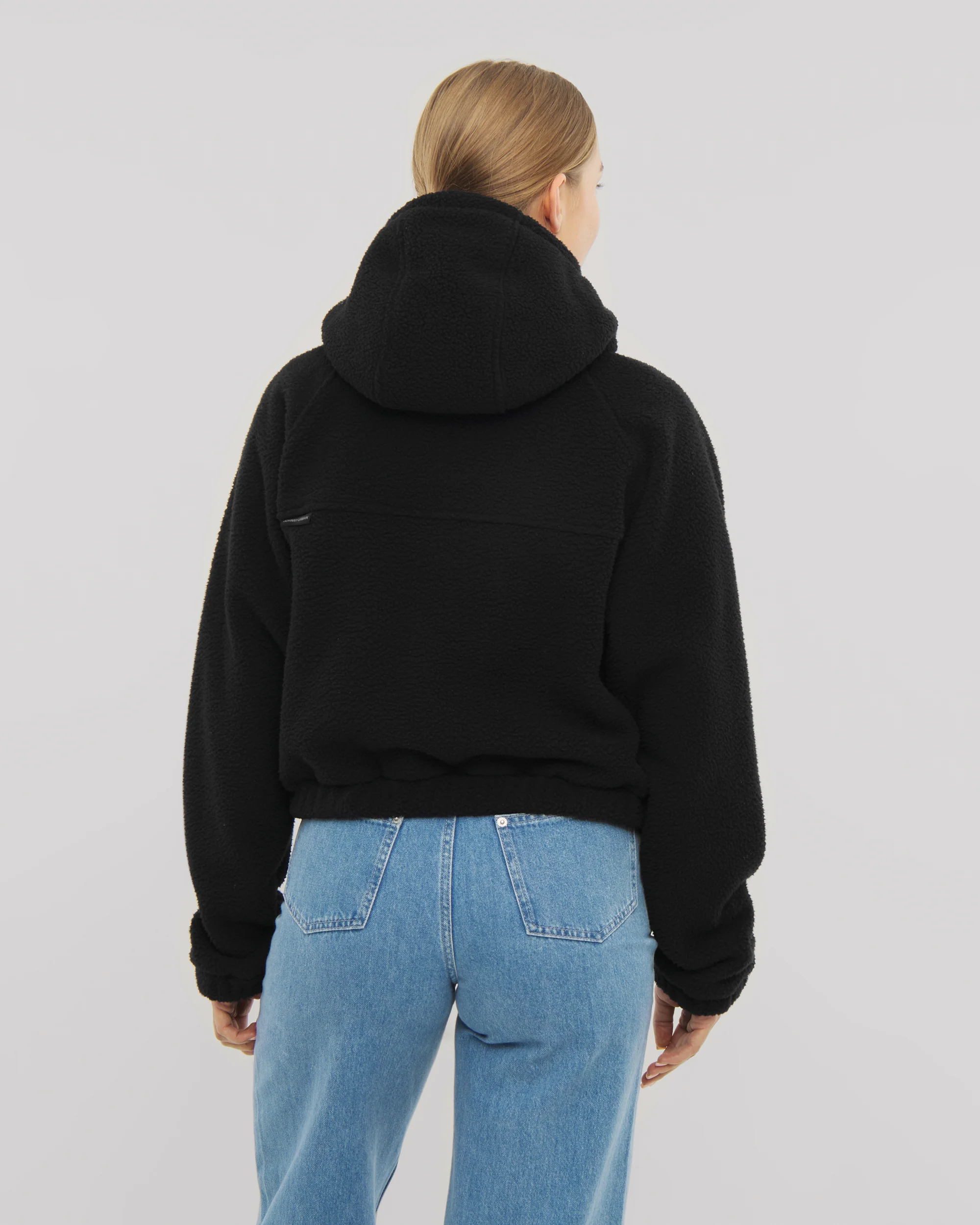 Cropped Fleecejacke "Nova" - Image 17
