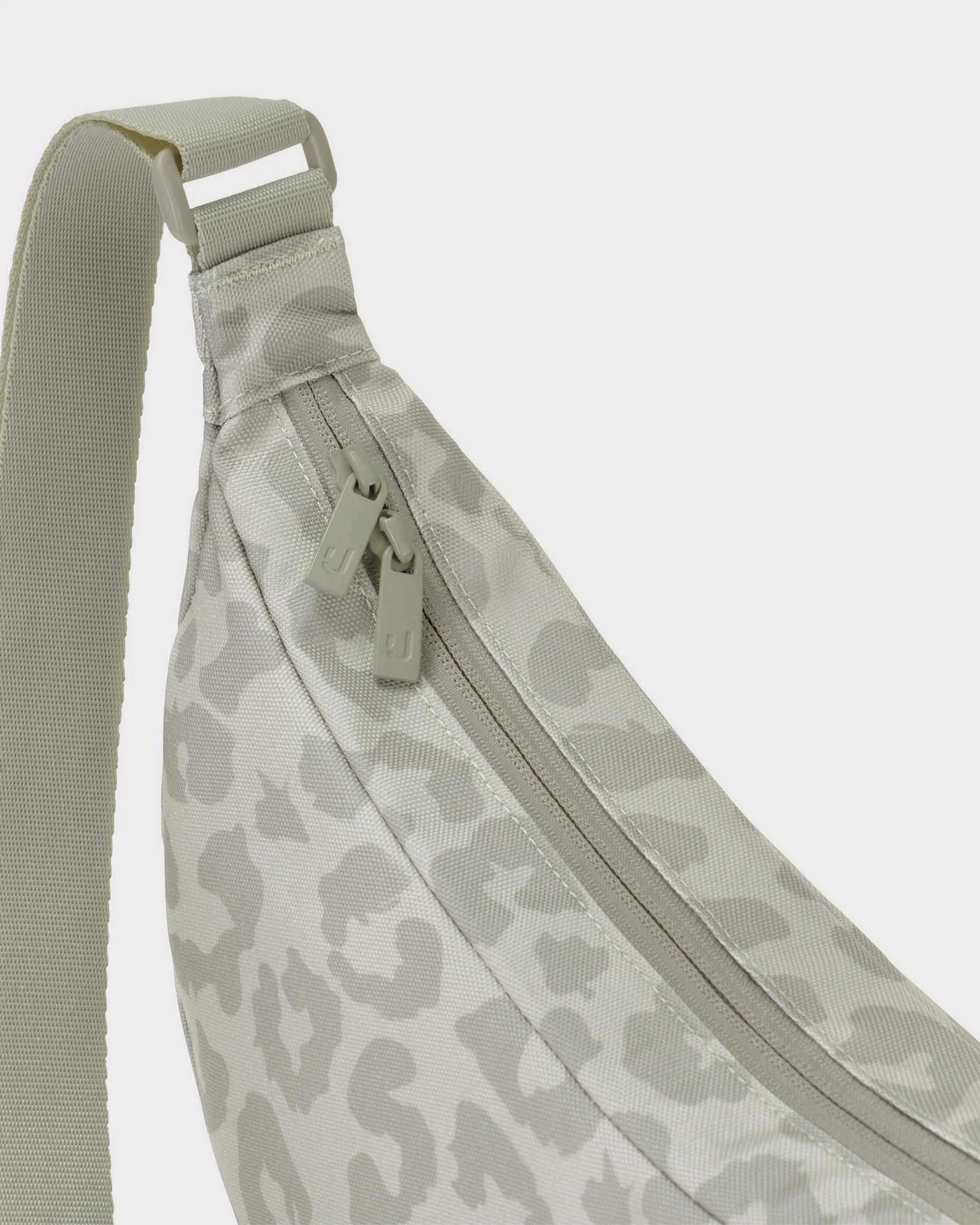 Half Moon Bag "Ally Medium" - Image 20