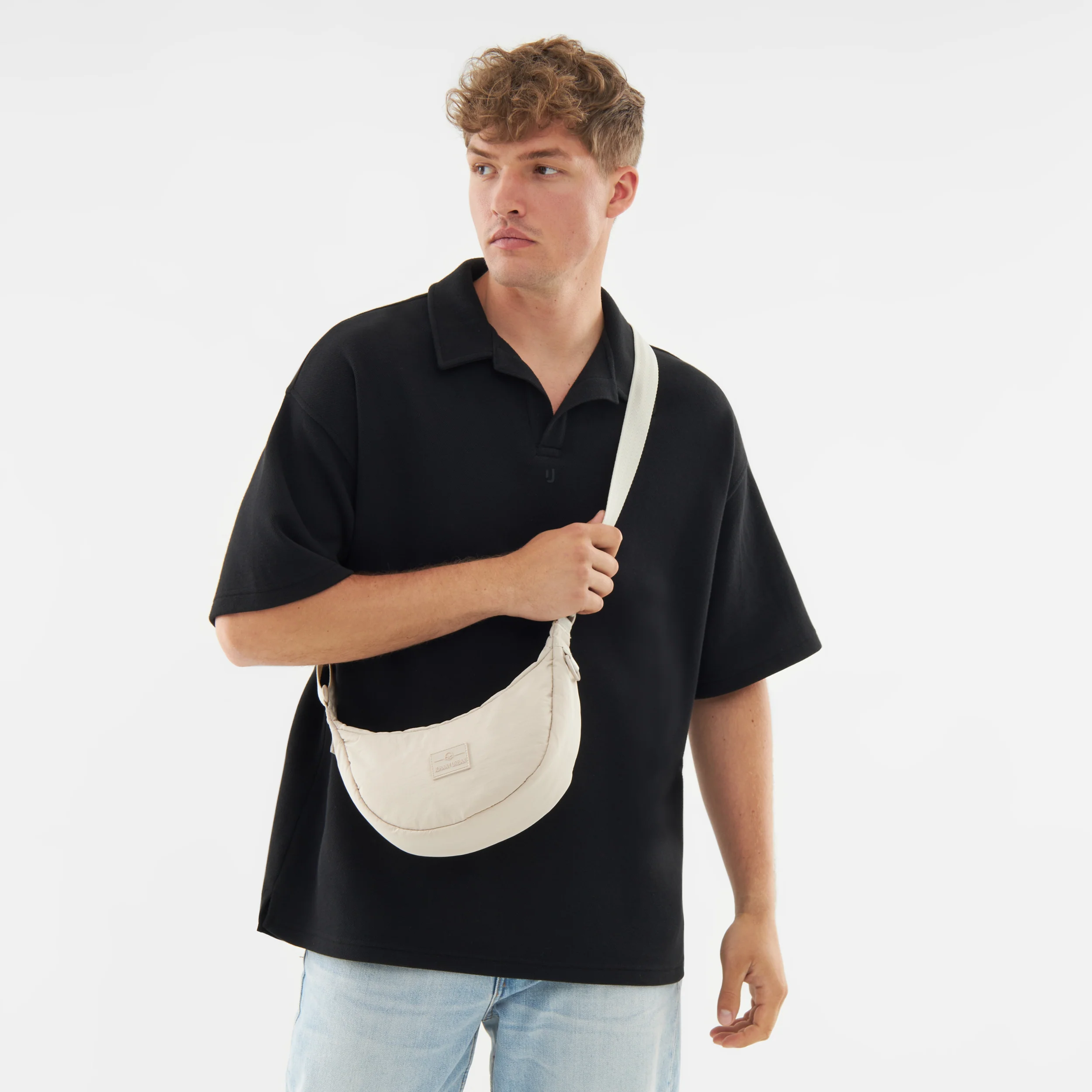 Half Moon Bag "Kaia Small" - Image 11