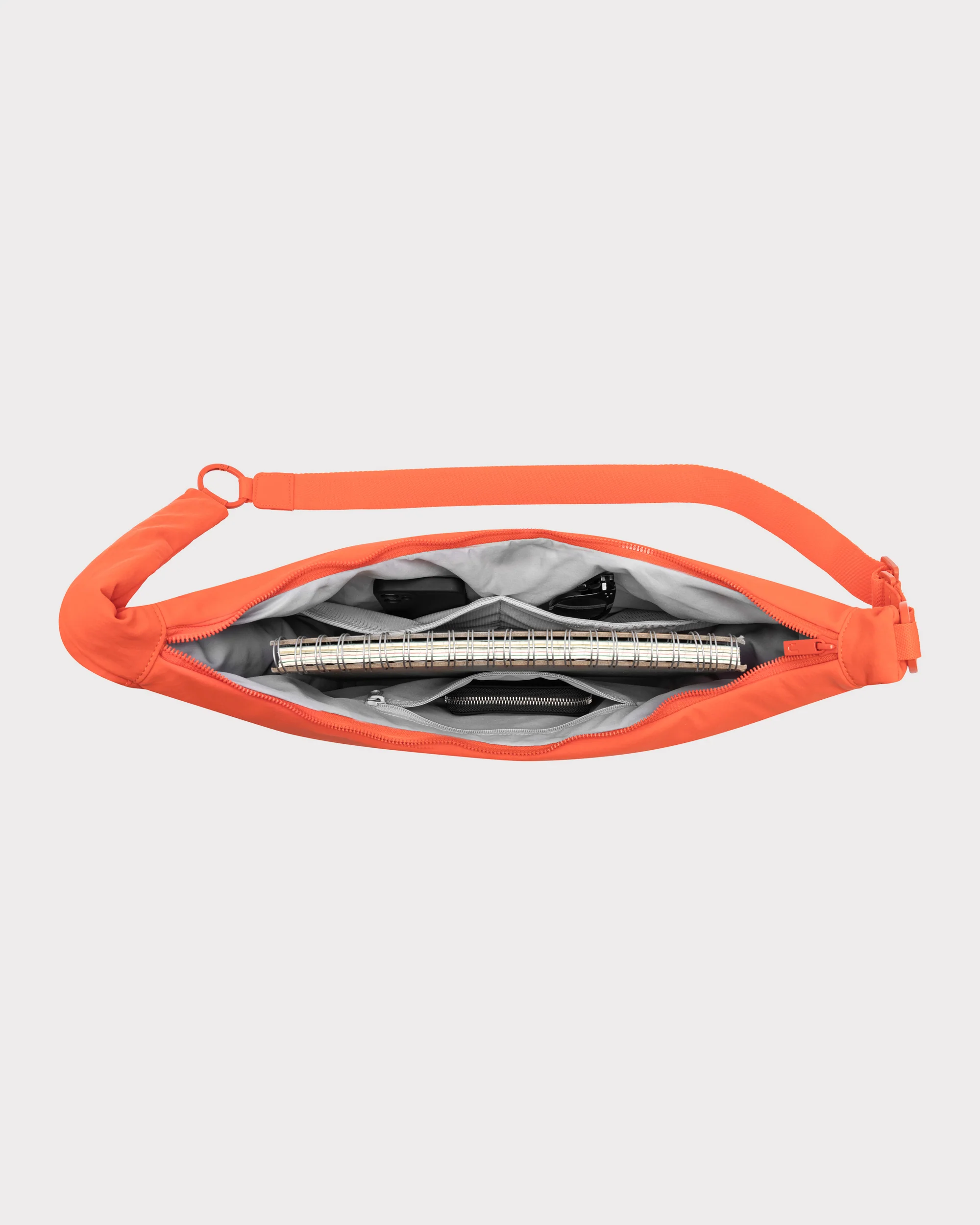 Half Moon Bag "Lou Large" - Image 8