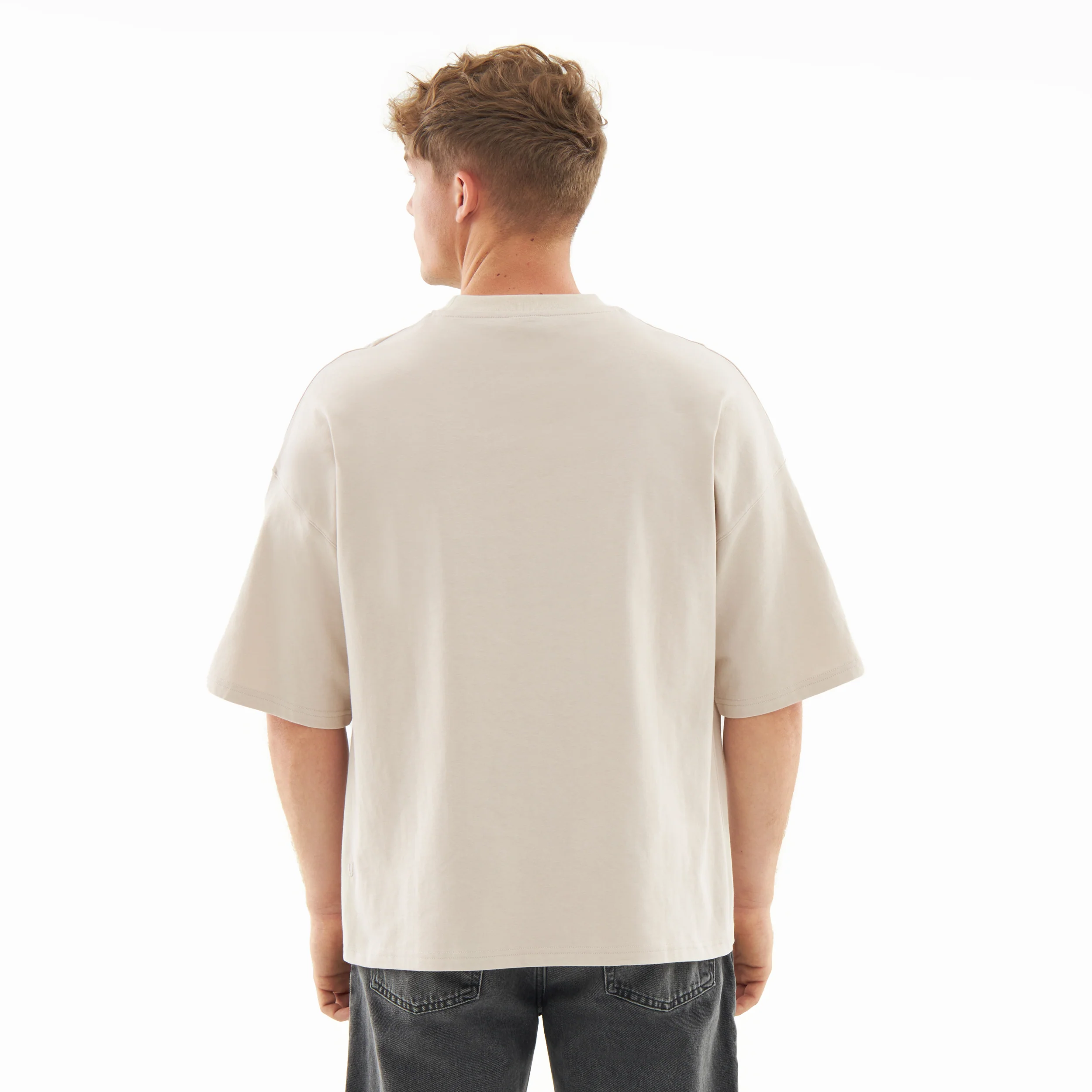 T-Shirt "Vic" - Image 10
