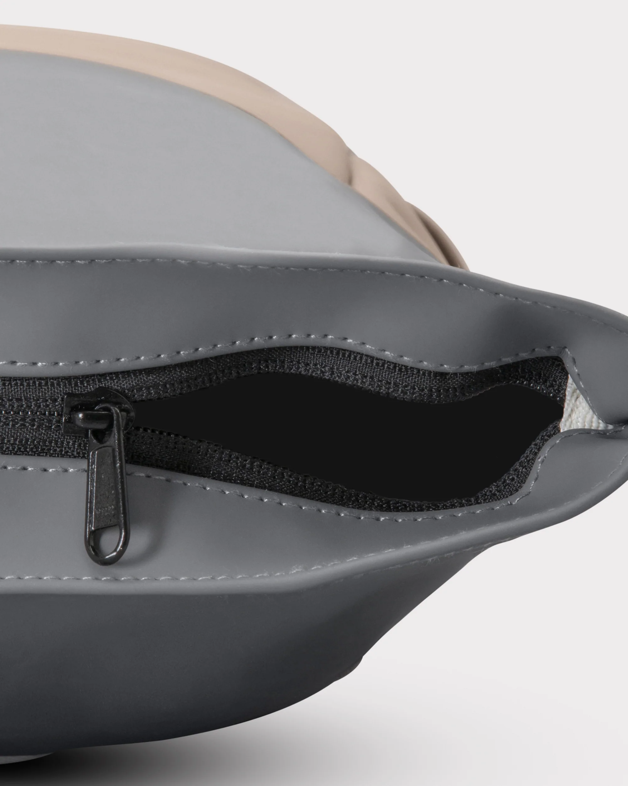 Rolltop Rucksack "Harvey Medium" - Image 11