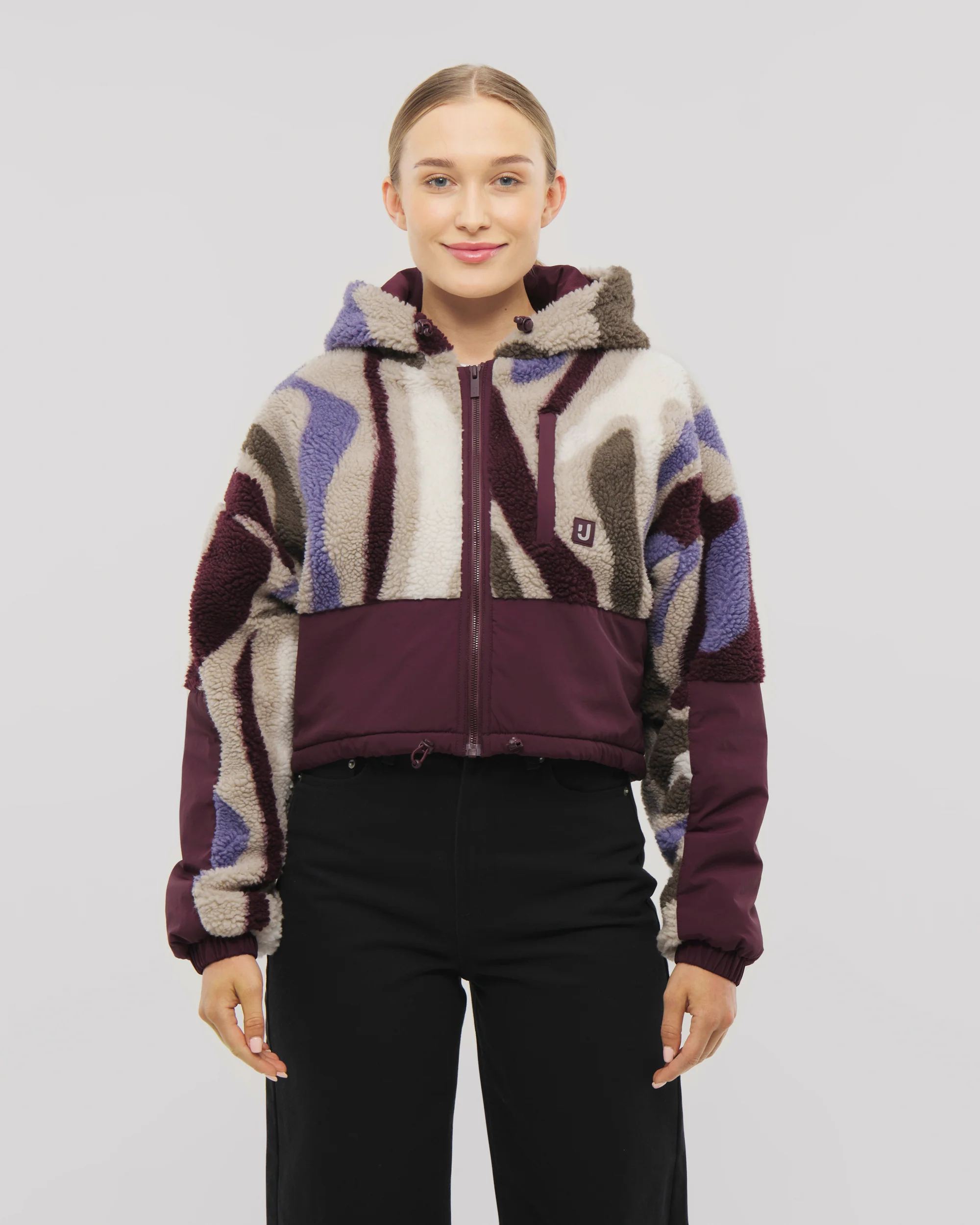 Cropped Teddy Fleecejacke "Carey" - Image 15