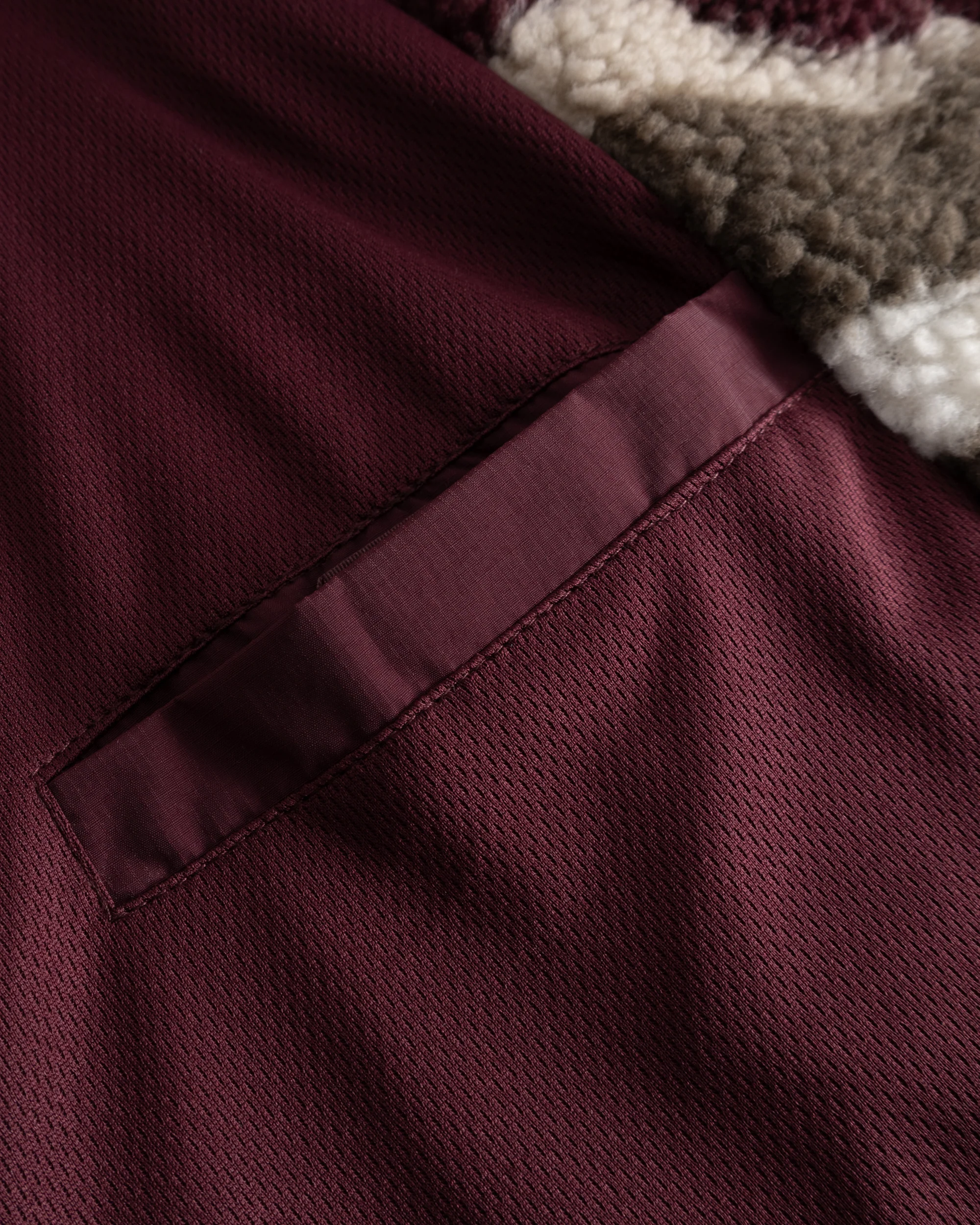 Cropped Teddy Fleecejacke "Carey" - Image 21