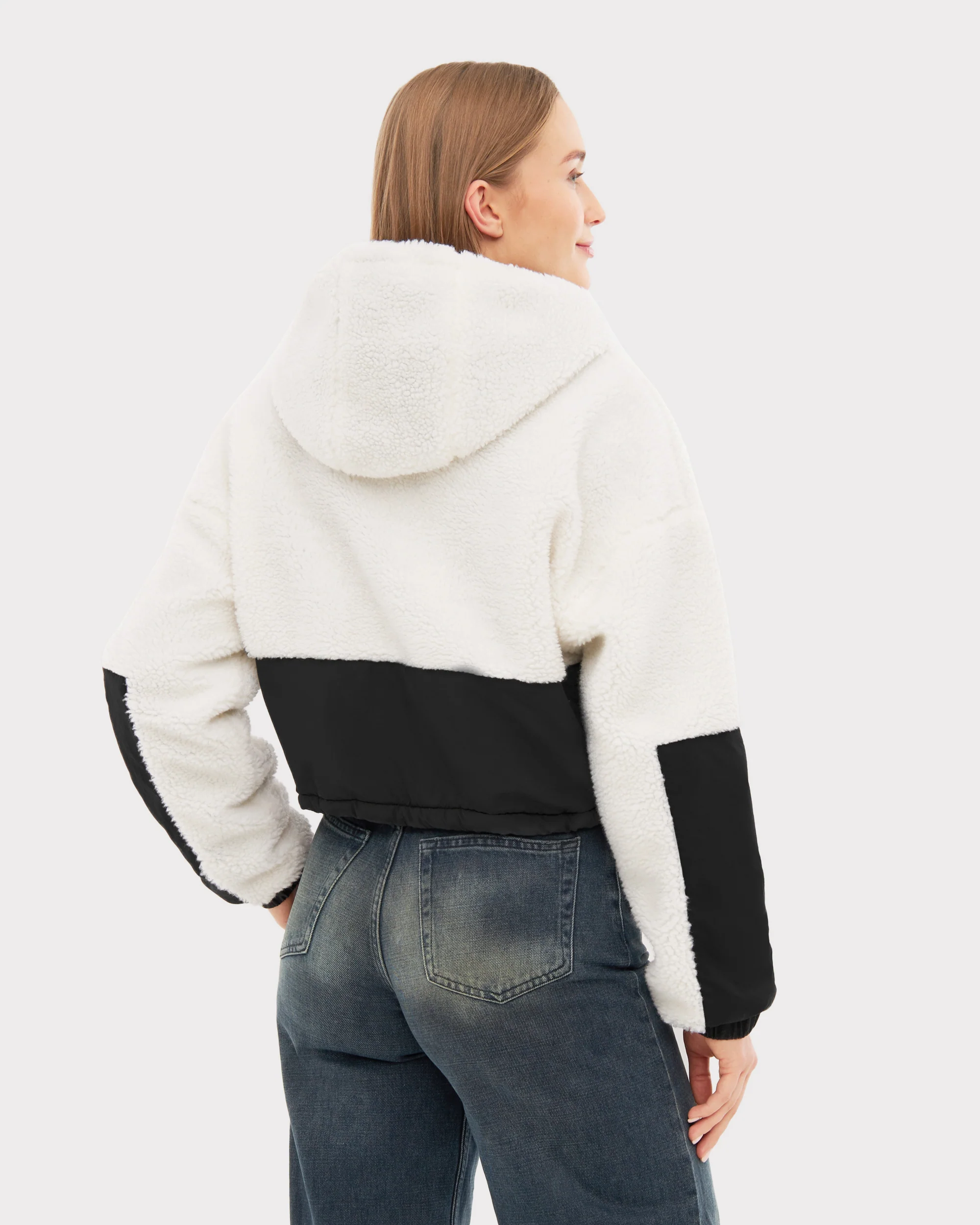 Cropped Teddy Fleecejacke "Carey" - Image 38